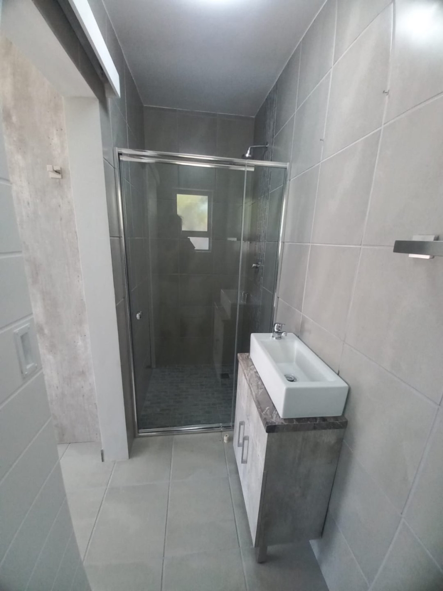 5 Bedroom Property for Sale in Dana Bay Western Cape